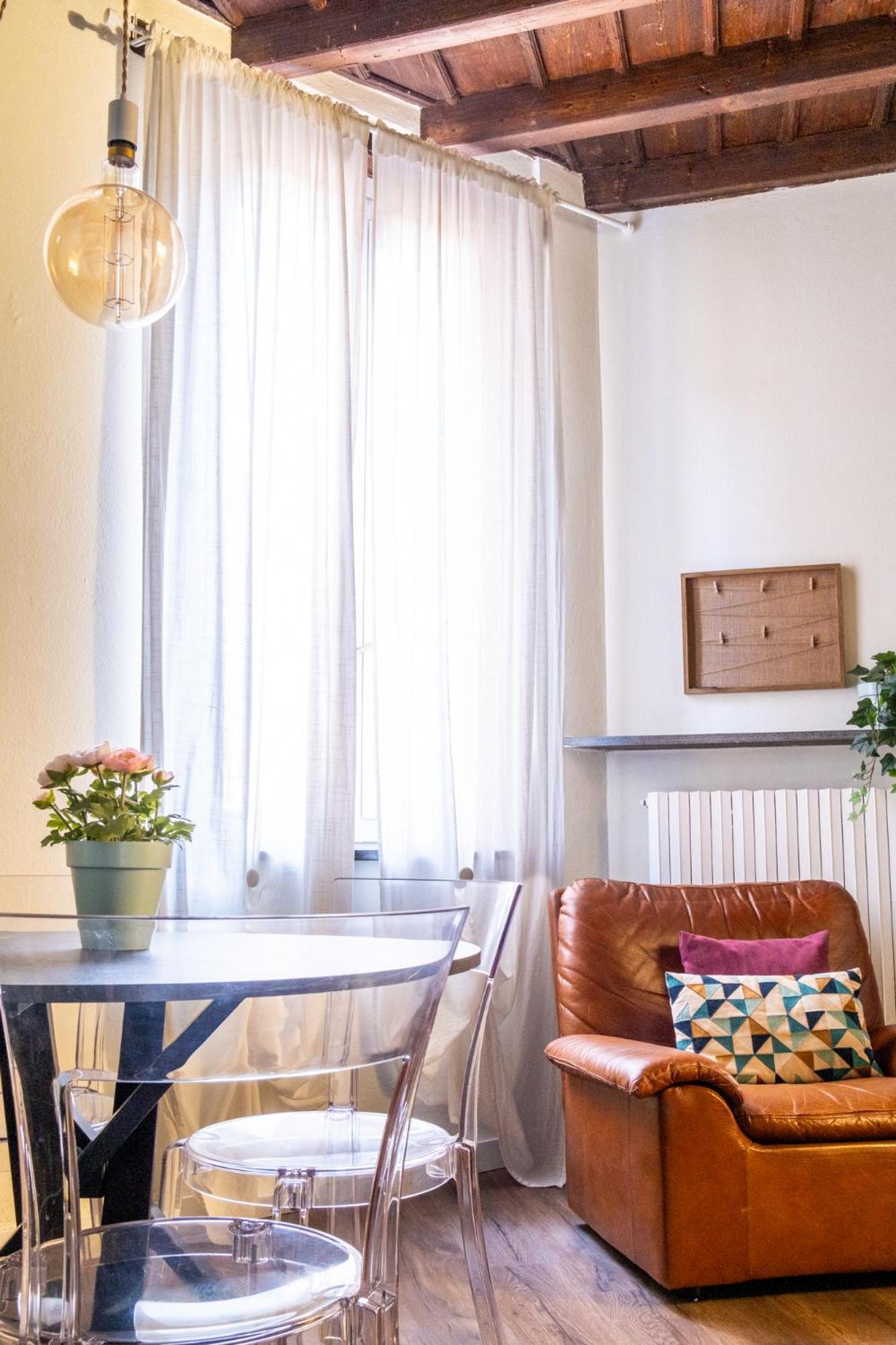 L'Eco Della Rosa Apartment เครมา ภายนอก รูปภาพ